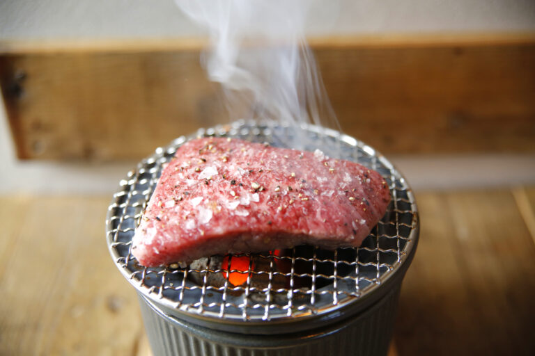 【4/8(水)】ワイン食堂オチェンティオチョに七輪で楽しむ能登牛炭火焼き『バカデカルボン』登場！